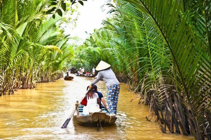 Экскурсия из Сайгона в дельту реки Меконг с англоговорящим гидом.